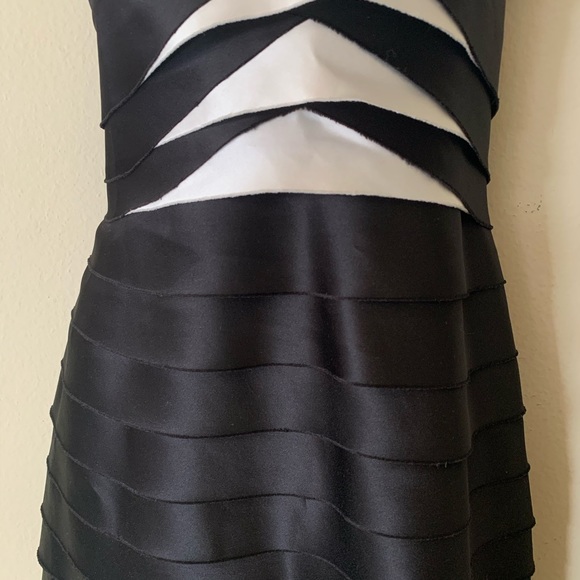 BCBG Max Azria Black and White Satin Halter Bandage Bodycon Dress - Picture 3 of 12